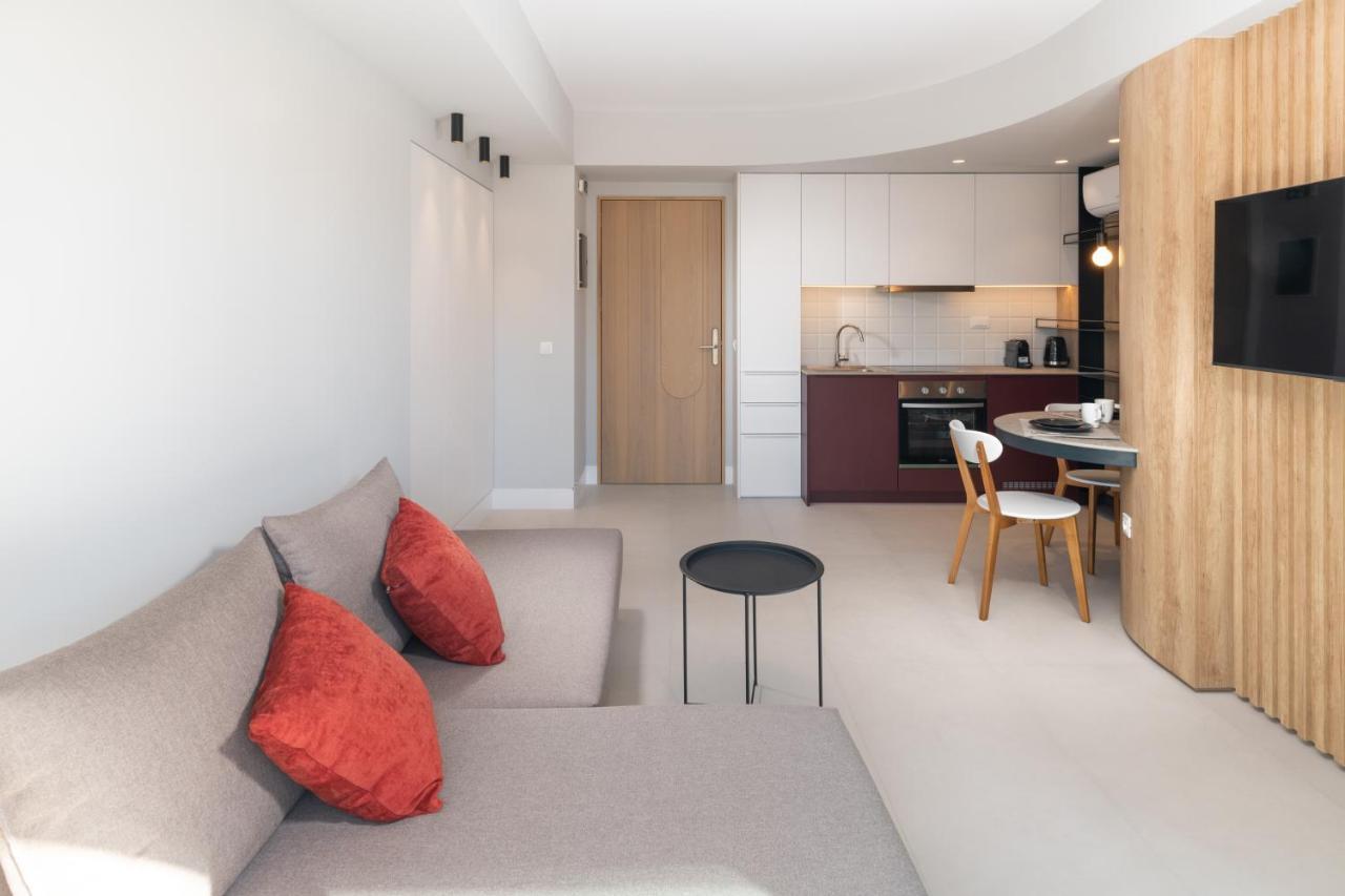 Evans Luxurious Apartment 2 Heraklion  Bagian luar foto